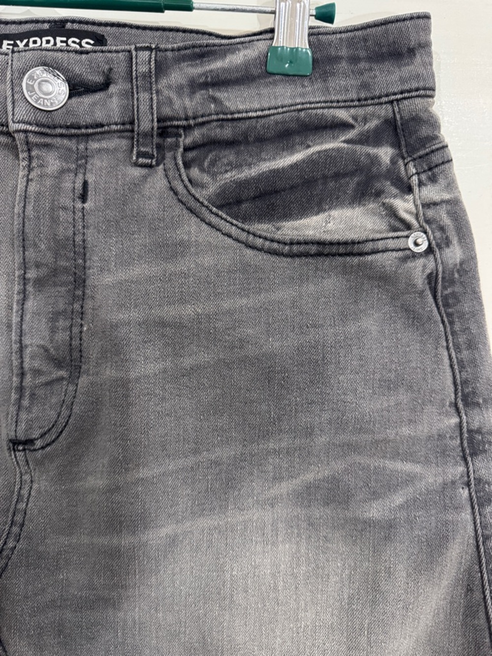 Express Black Distressed Denim Mini Skirt Raw Frayed Hem Stretch Size 4 - Picture 7 of 8